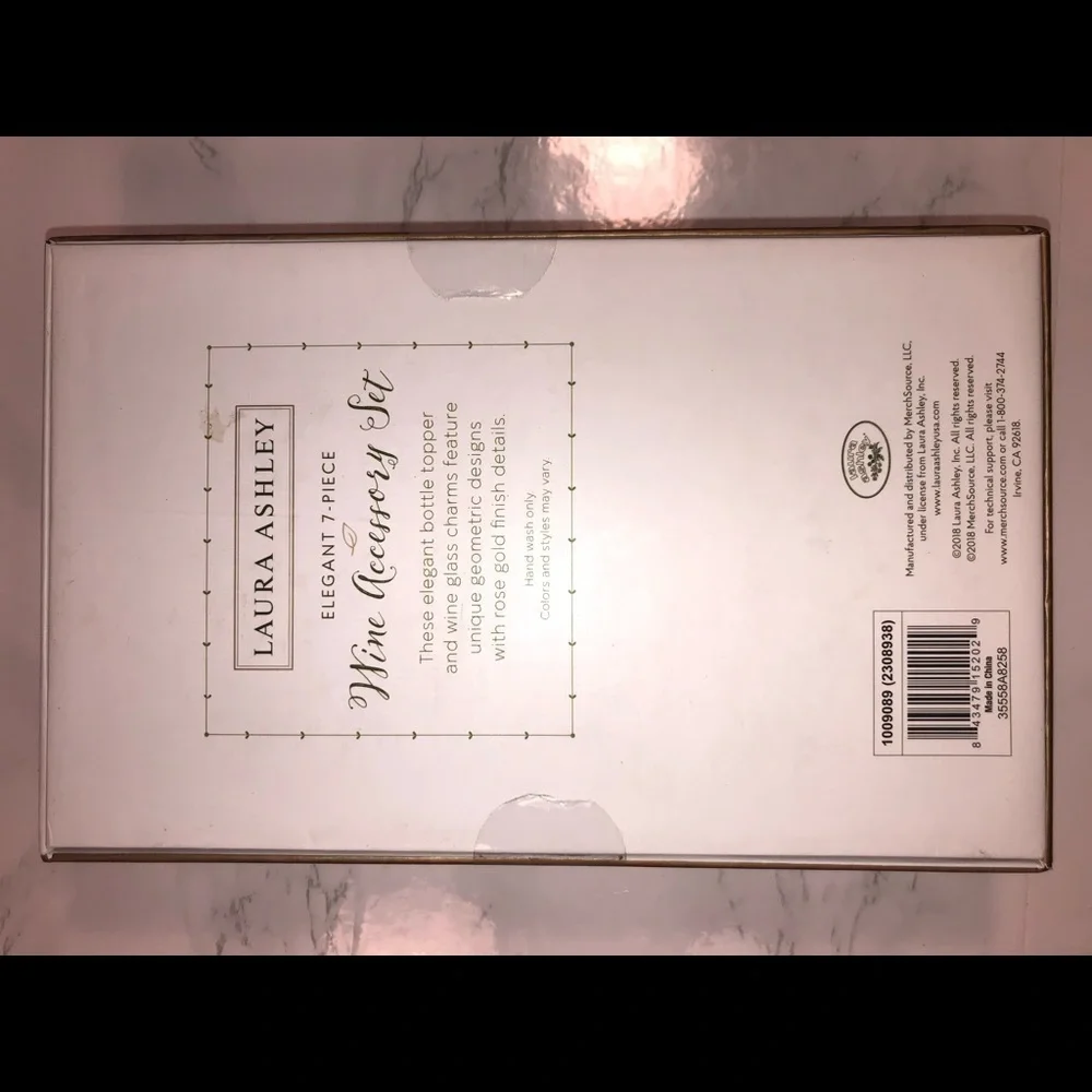 NIB Laura Ashley 7 Piece Wine Accessory Set Rose Gold Geometric Gift Set NEW